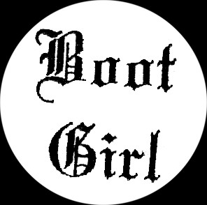Boot Girl - zum Schließen ins Bild klicken